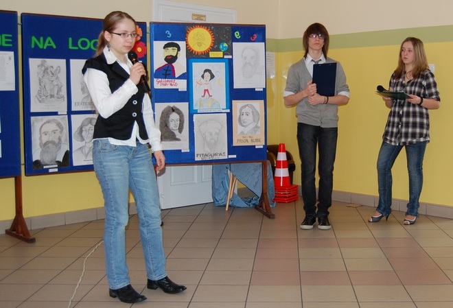 uczennica PG w Głowaczowej przybliża postać Zofii Kowalewskiej